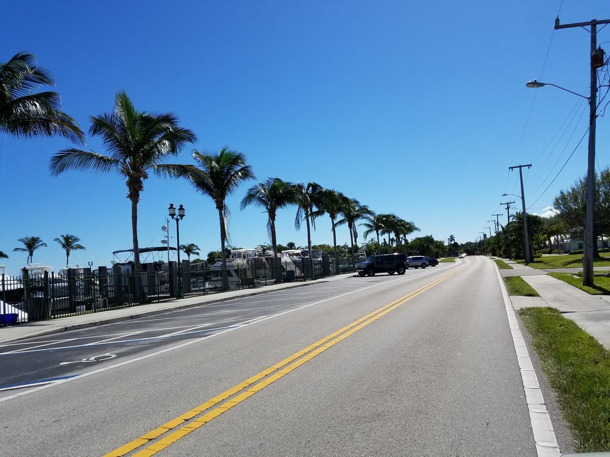 House 3 Min From Beach Jensen Beach Bagian luar foto