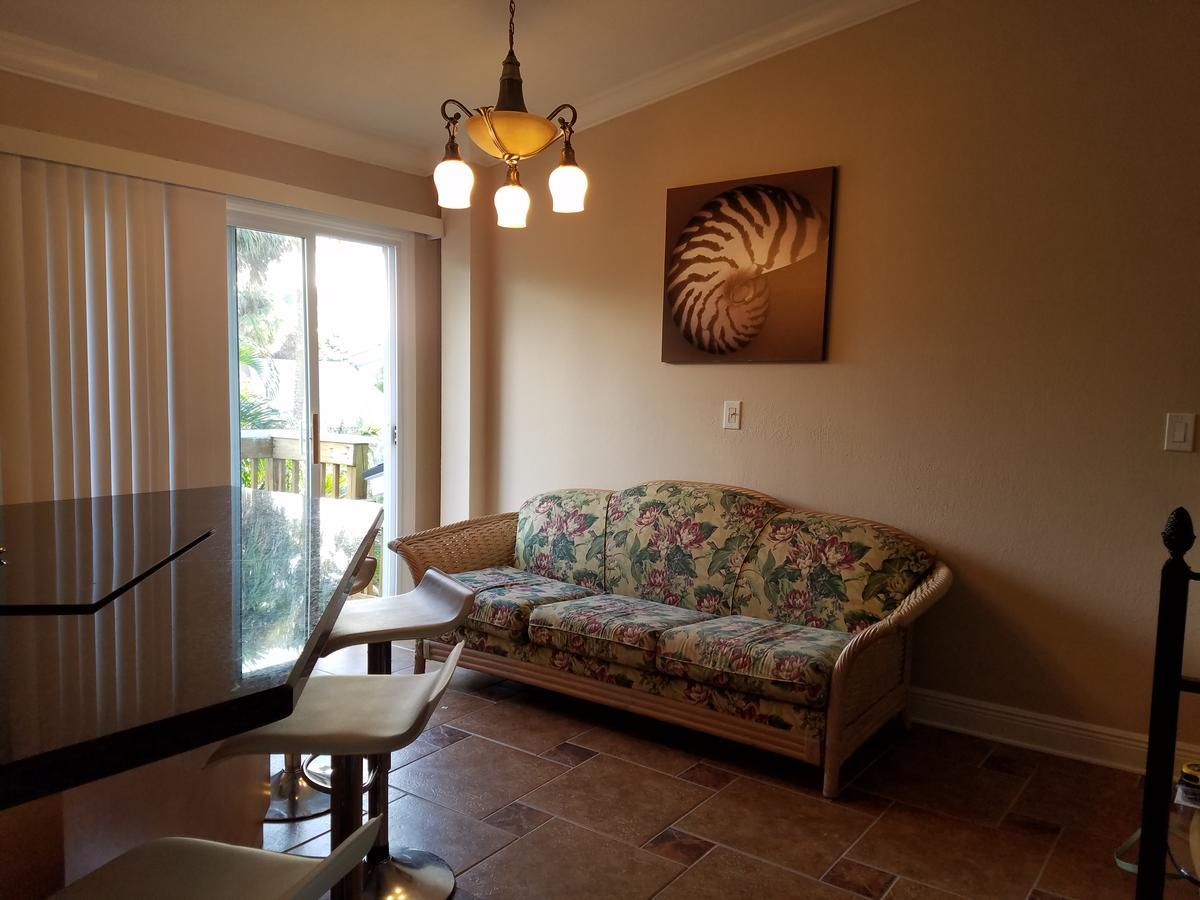 House 3 Min From Beach Jensen Beach Bagian luar foto